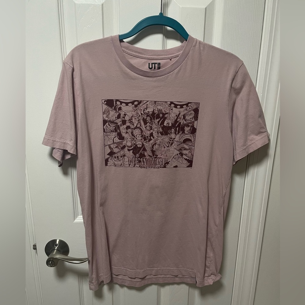 Uniqlo Men Tee Shirt ONE PIECE size M